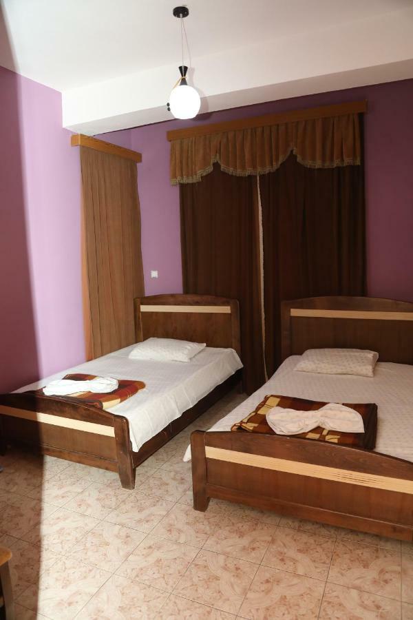 Hotel Villa Kabashi คอร์เชอ ภายนอก รูปภาพ